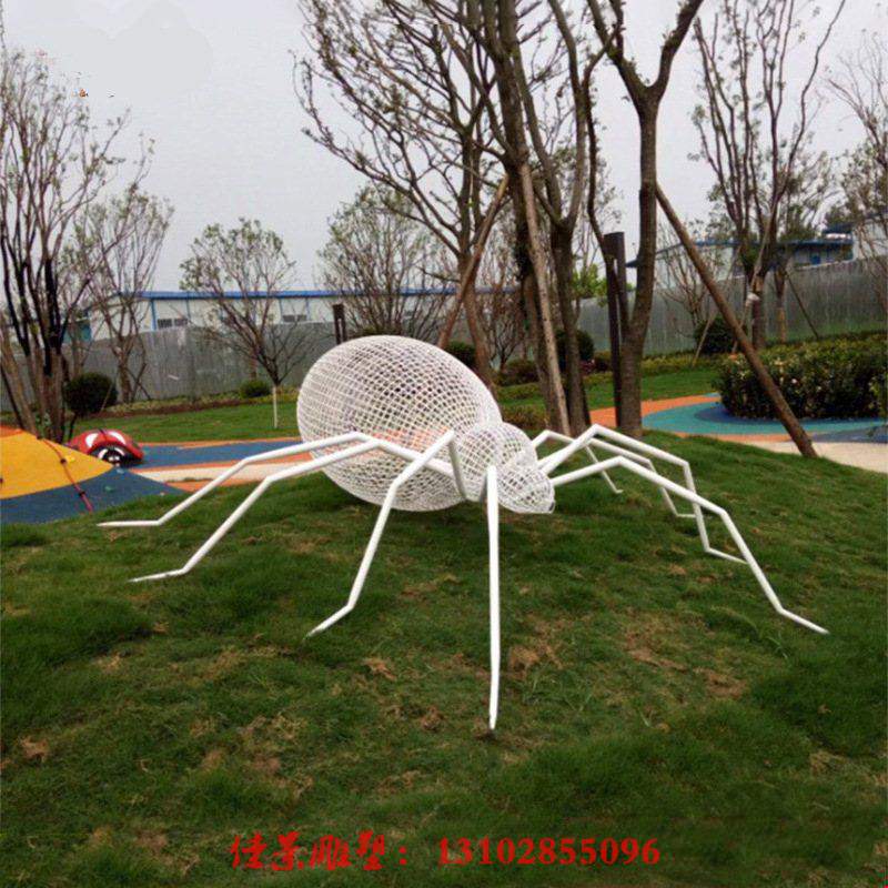 不锈钢蜘蛛雕塑