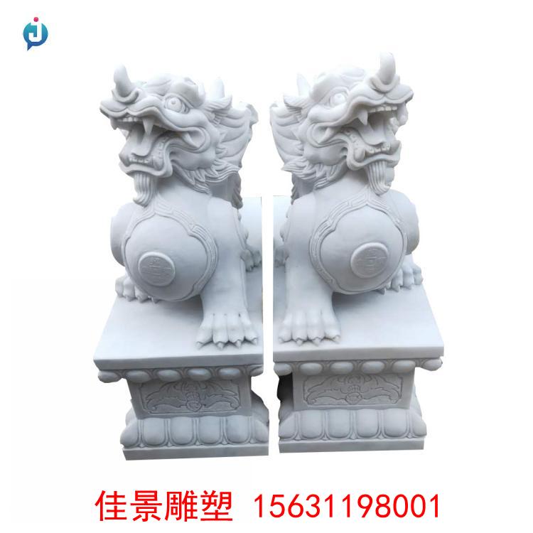 镇宅辟邪石雕麒麟是汉族传统雕塑神兽