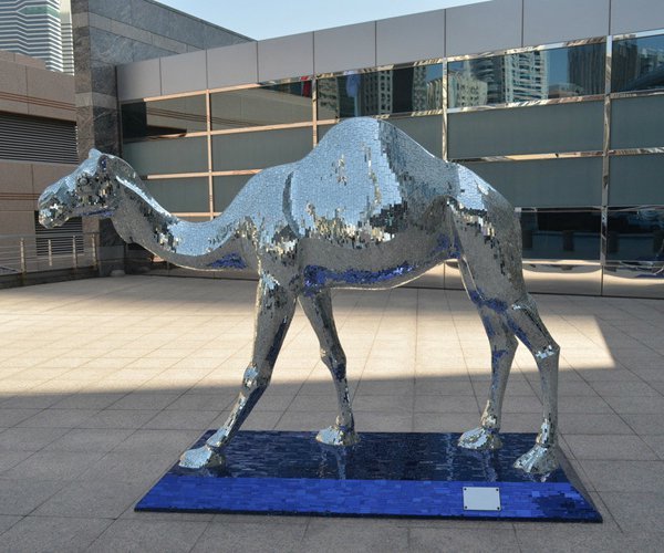 不锈钢骆驼动物景观雕塑
