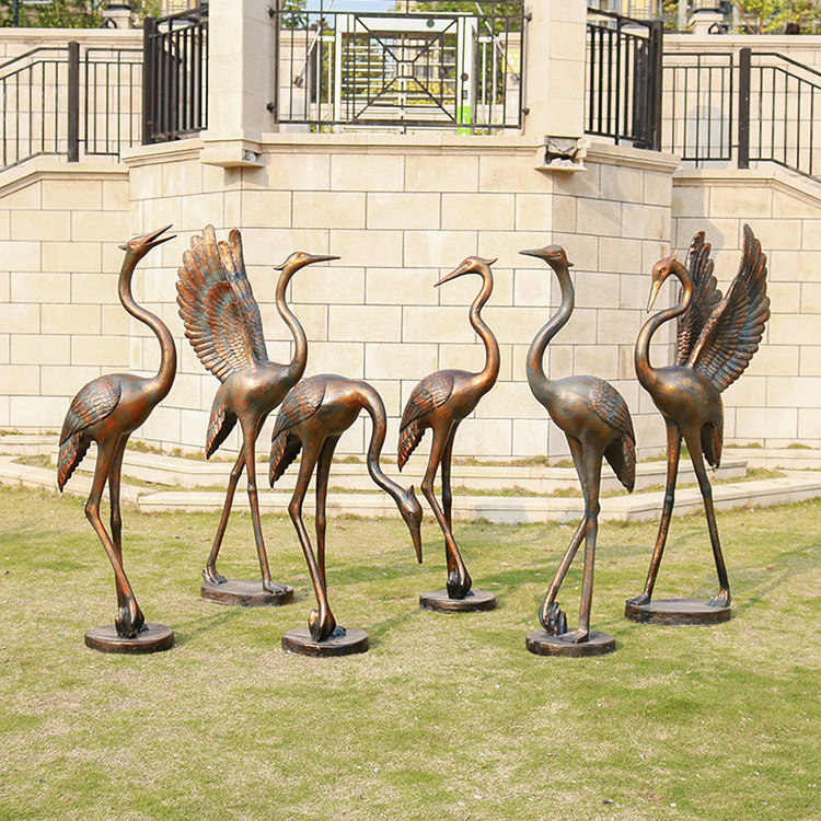 抽象仙鹤动物标志铜雕