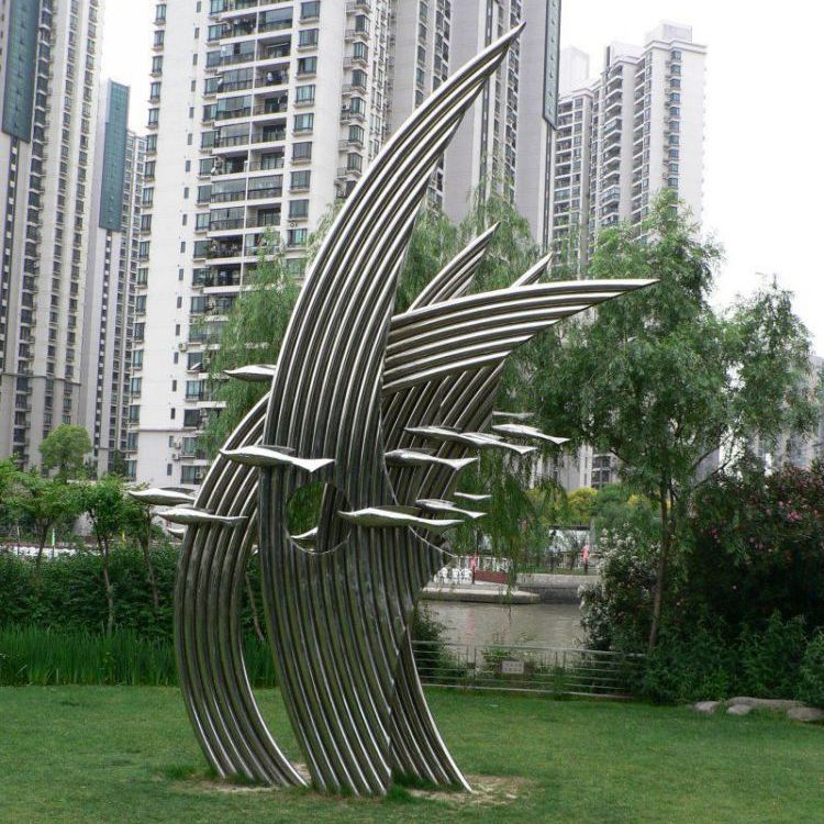 不锈钢鱼城市雕塑