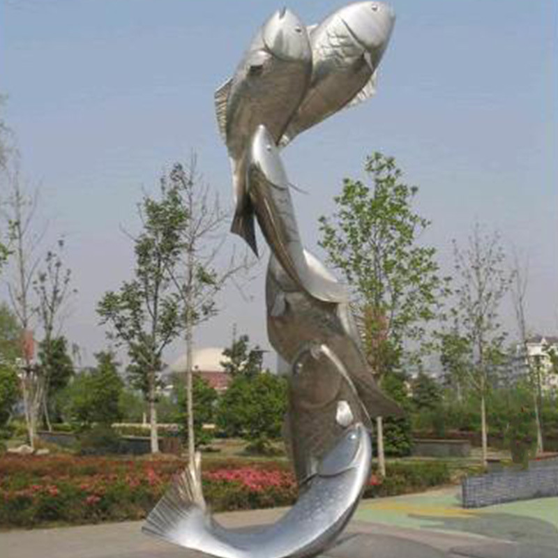 不锈钢鱼广场雕塑