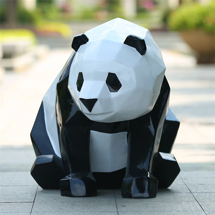 不锈钢熊猫标志雕塑