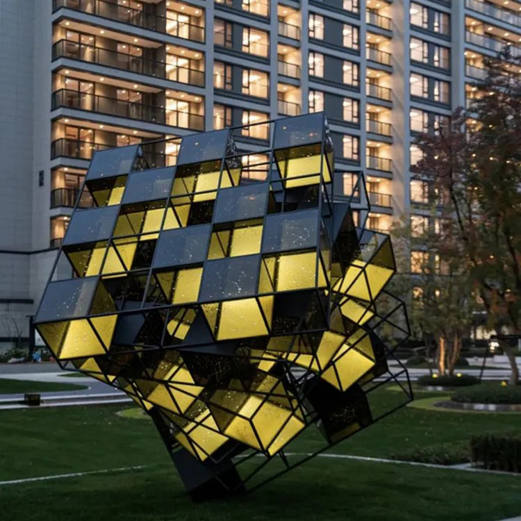 发光不锈钢魔方雕塑