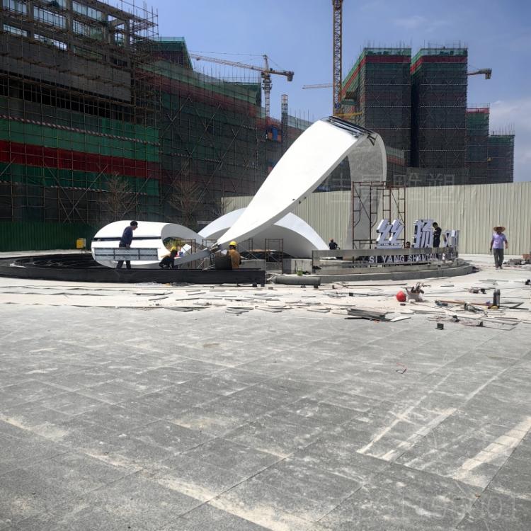 城市不锈钢飘带雕塑