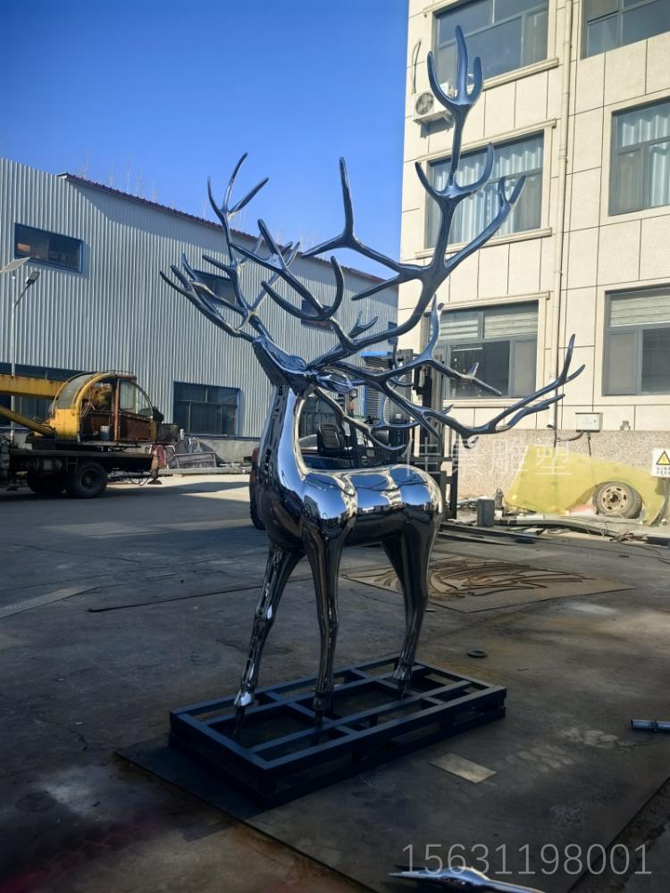 不锈钢鹿 动物标志雕塑