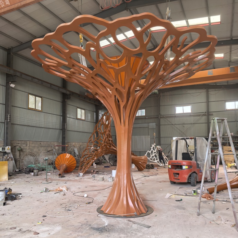  伞状不锈钢树雕塑